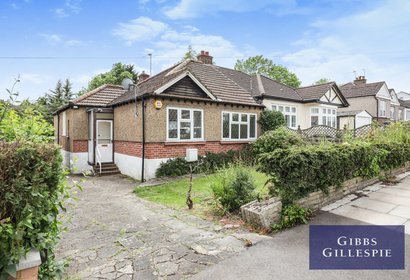 to let athol gardens london 55383 - Gibbs Gillespie
