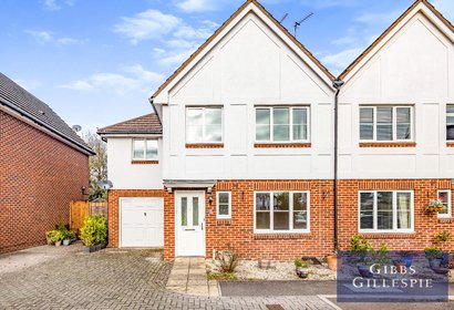 let nursery close london 55408 - Gibbs Gillespie