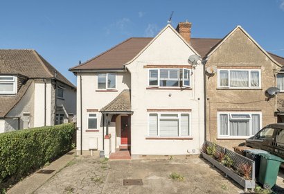 under offer middleton road london 55456 - Gibbs Gillespie