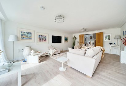 for sale south park drive london 55539 - Gibbs Gillespie