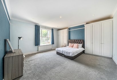 for sale grange park london 56002 - Gibbs Gillespie