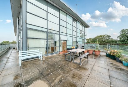 for sale point wharf lane london 57432 - Gibbs Gillespie