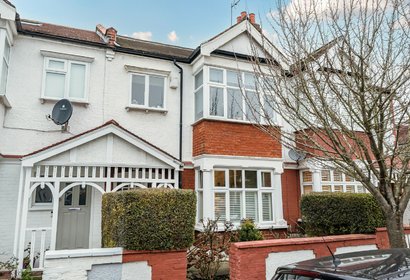 under offer leyborne avenue london 57920 - Gibbs Gillespie