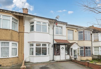 for sale salisbury road london 57934 - Gibbs Gillespie