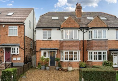 for sale meadow road london 57959 - Gibbs Gillespie