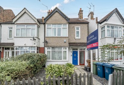 under offer radnor road london 58145 - Gibbs Gillespie