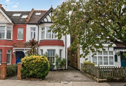 for sale lavington road london 58349 - Gibbs Gillespie
