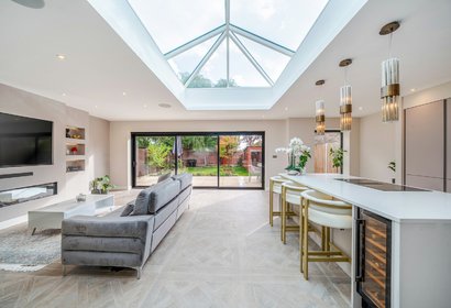 under offer sylvia avenue london 58391 - Gibbs Gillespie