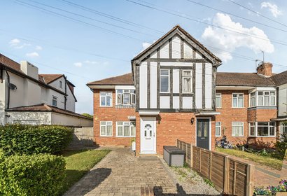 sold beechwood avenue london 58778 - Gibbs Gillespie