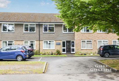 let agreed stag lane london 58780 - Gibbs Gillespie