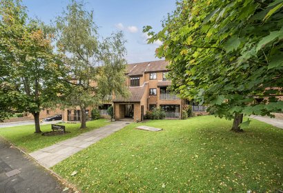 for sale woodhouse eaves london 59181 - Gibbs Gillespie