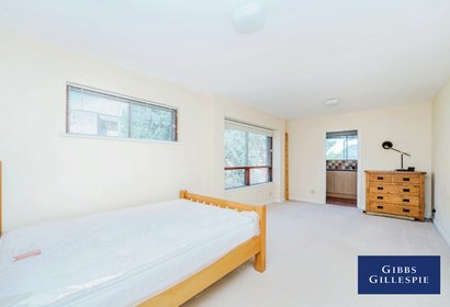 let cleveland road london 59295 - Gibbs Gillespie