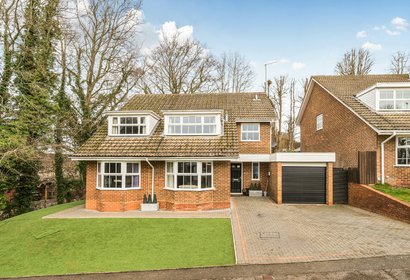 under offer uplands london 59379 - Gibbs Gillespie