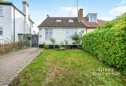 for sale alandale drive london 59971 - Gibbs Gillespie