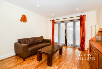 let pinner view london 59997 - Gibbs Gillespie