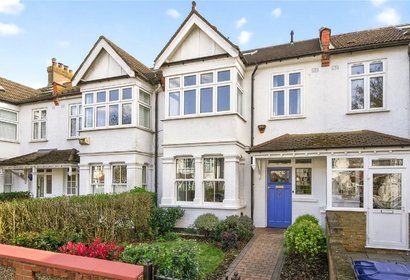 under offer meadvale road london 60022 - Gibbs Gillespie