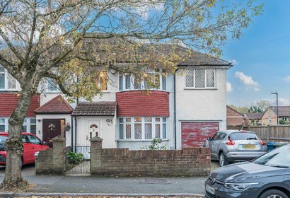 for sale brampton grove london 60217 - Gibbs Gillespie