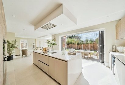 for sale claremont place london 60331 - Gibbs Gillespie