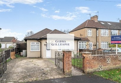 for sale college road london 60490 - Gibbs Gillespie