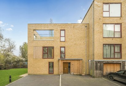 for sale kings mill way london 60729 - Gibbs Gillespie