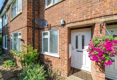 under offer the sigers london 60733 - Gibbs Gillespie