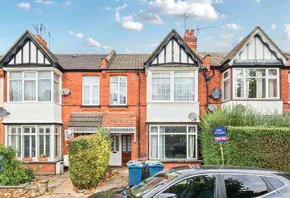 for sale butler road london 60891 - Gibbs Gillespie