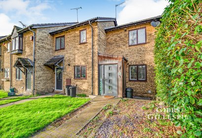 to let amberley way london 61256 - Gibbs Gillespie