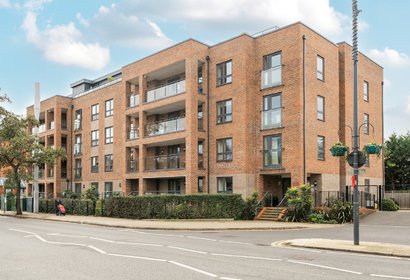 for sale marsh road london 61392 - Gibbs Gillespie