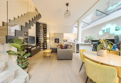 under offer gordon road london 62044 - Gibbs Gillespie