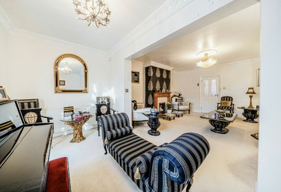 for sale queen anne's gardens london 62435 - Gibbs Gillespie