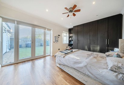 for sale queen anne's gardens london 62435 - Gibbs Gillespie