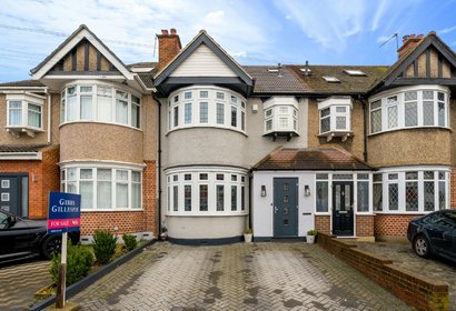under offer torrington road london 63107 - Gibbs Gillespie