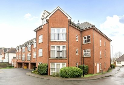 to let merrion court london 63339 - Gibbs Gillespie