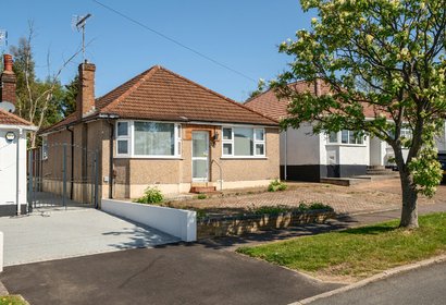 for sale penrose avenue london 63559 - Gibbs Gillespie