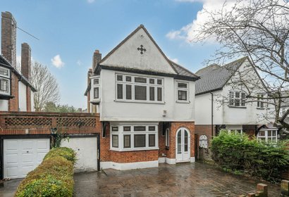 for sale st. lawrence drive london 63626 - Gibbs Gillespie