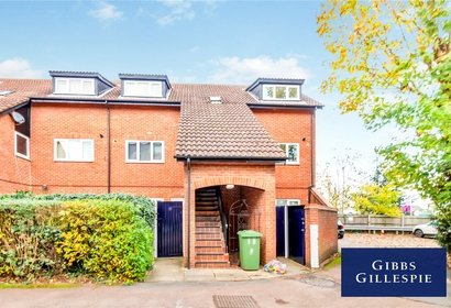 for sale penrith close london 63640 - Gibbs Gillespie