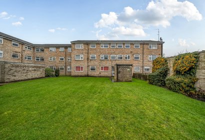under offer south vale london 63661 - Gibbs Gillespie