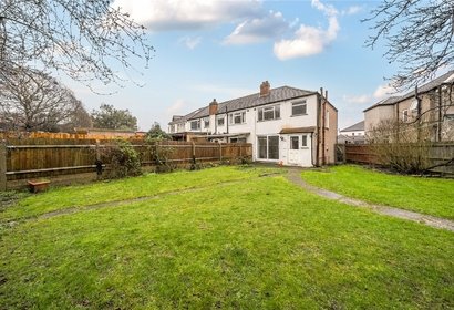 for sale woodhouse avenue london 63727 - Gibbs Gillespie