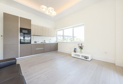 to let manhattan house london 64114 - Gibbs Gillespie