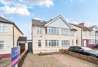for sale clauson avenue london 64123 - Gibbs Gillespie