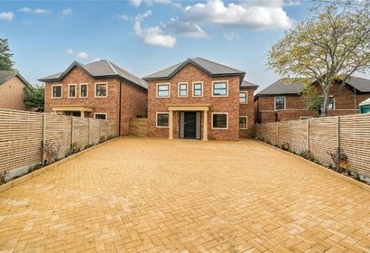 for sale the pipers london 64203 - Gibbs Gillespie