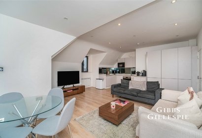 to let gunnersbury avenue london 65842 - Gibbs Gillespie