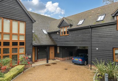 for sale high street london 66136 - Gibbs Gillespie