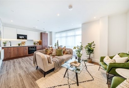 for sale chapters london 66229 - Gibbs Gillespie