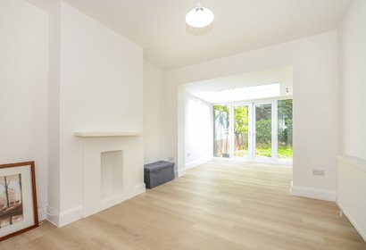 to let heather way london 66363 - Gibbs Gillespie