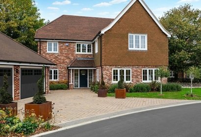 for sale millside grange london 66882 - Gibbs Gillespie