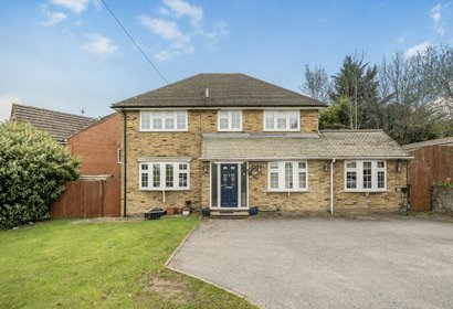 for sale swakeleys road london 67017 - Gibbs Gillespie