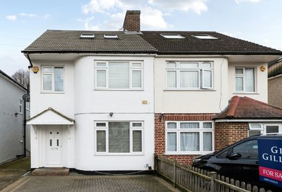 for sale long drive london 67035 - Gibbs Gillespie