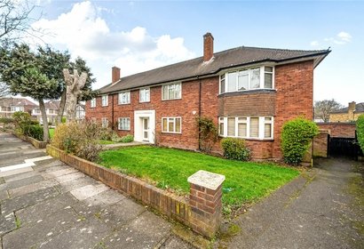 for sale audley court london 67060 - Gibbs Gillespie