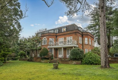 for sale aylmer drive london 67976 - Gibbs Gillespie